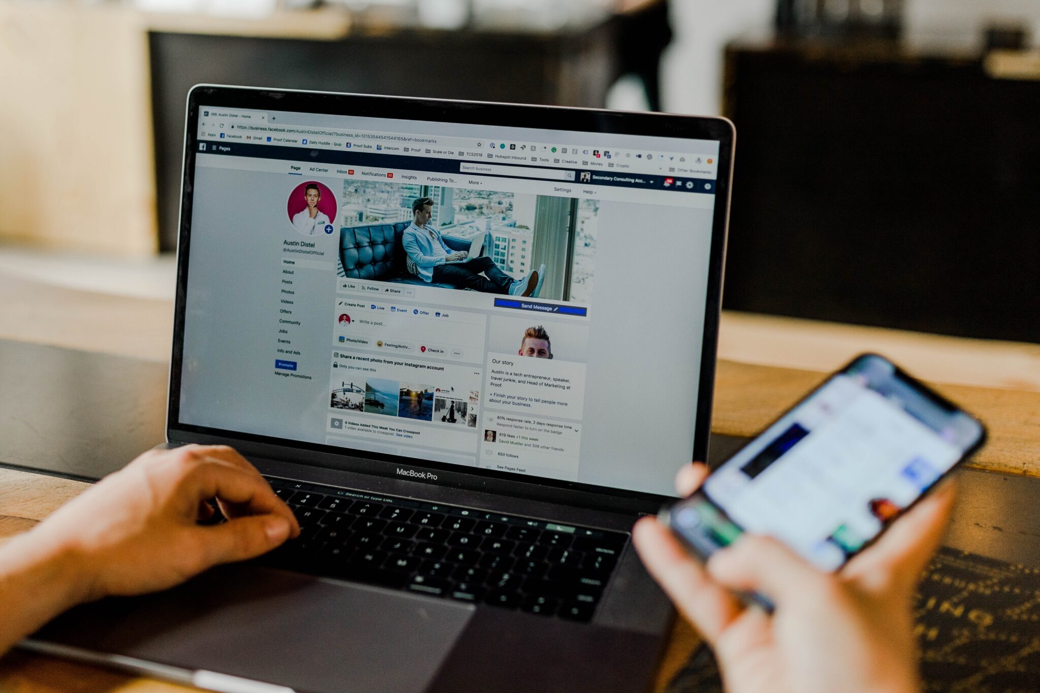 Mastering the Art of Digital Advertising: The Role of a Specialist in the Digital Marketing Landscape